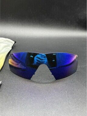 Oakley M Frame Gen 1 Strike Blue Iridium Lens